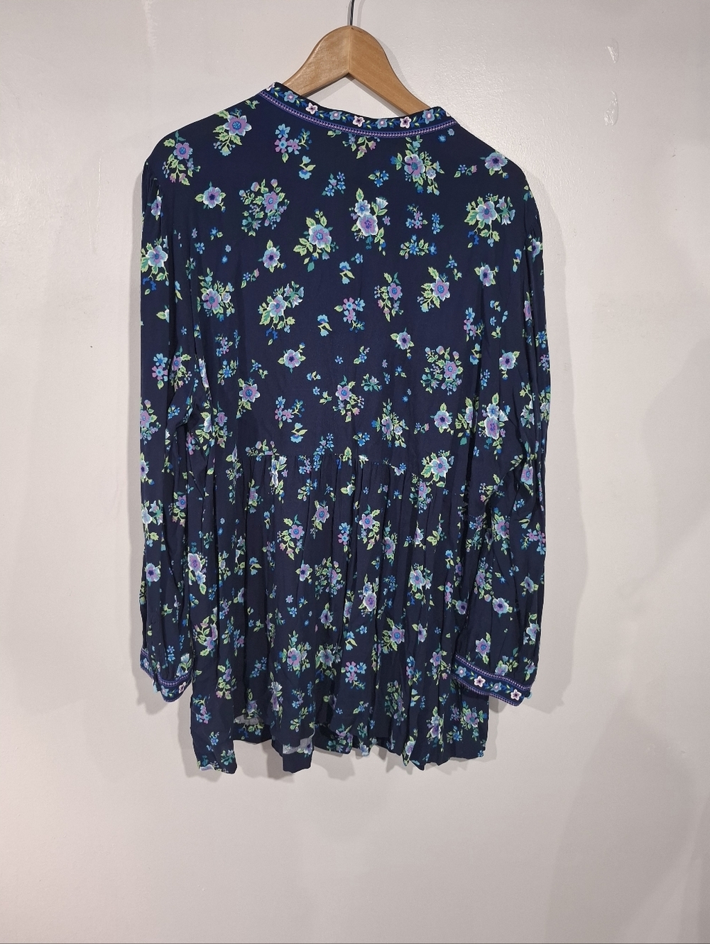 Woman Within Top Womens Size 1X 22/24 Button-Front Mixed Print Cottagecore Tunic - Picture 3 of 11